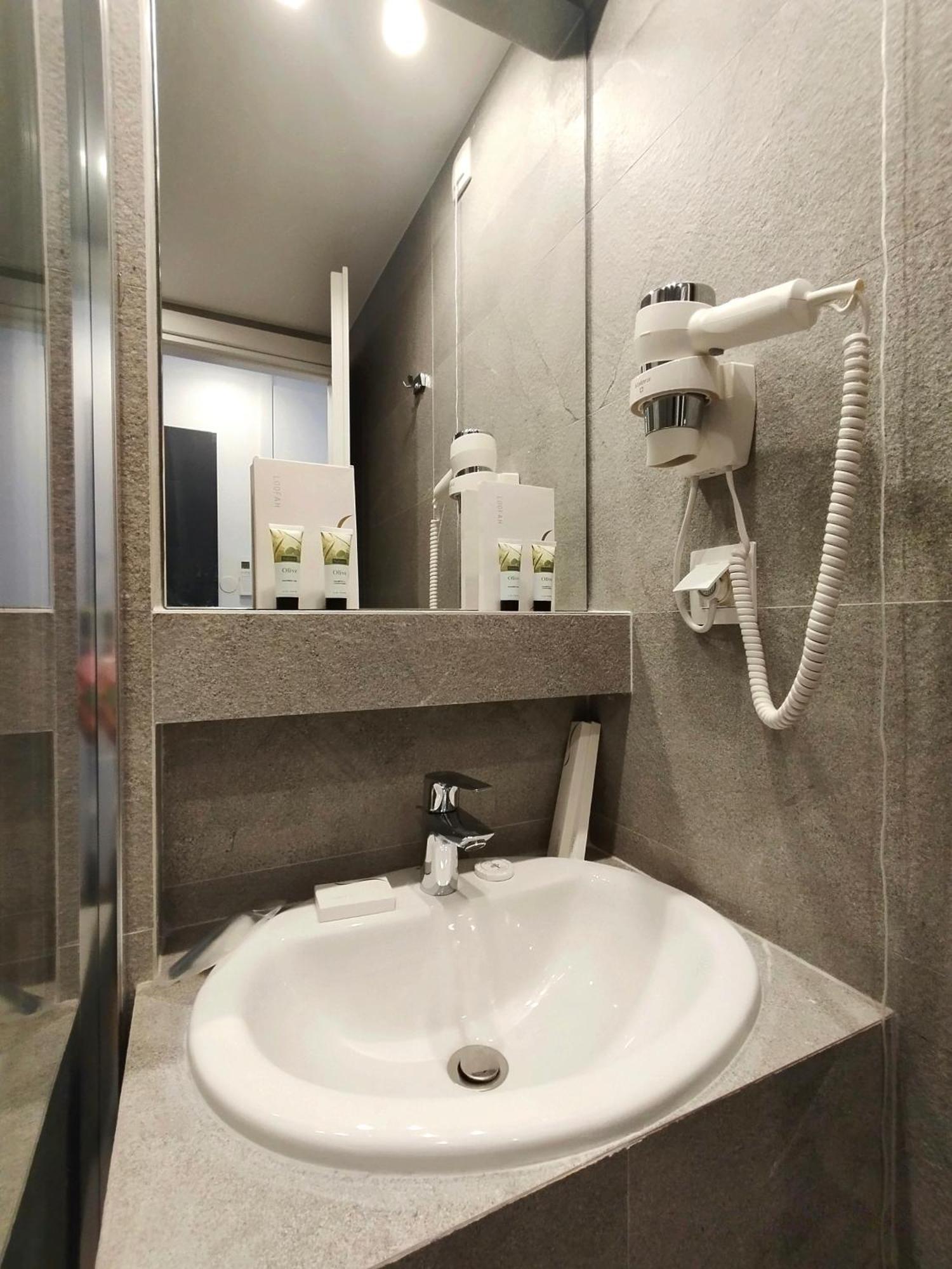 Marelia Urban Apartment Thessaloniki Exterior photo
